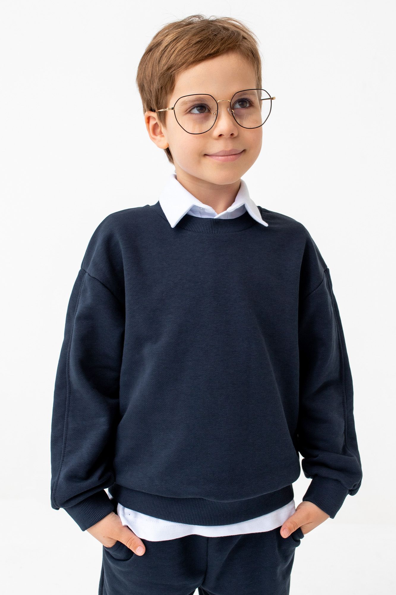 Свитшот из мягкого плотного трикотажа 