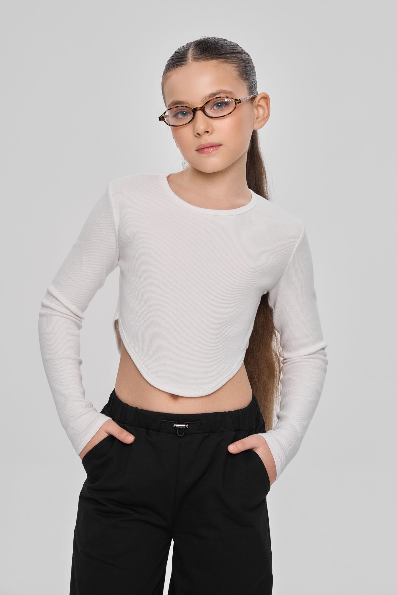 Лонгслив в рубчик с прогнутым низом (146 молочный)